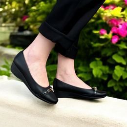 Baleríny černé Piccadilly Ivone 143222-004 na hallux