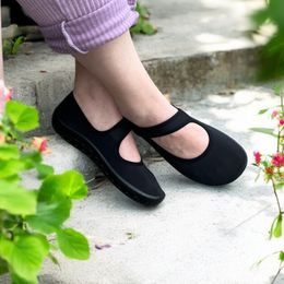 Baleríny černé Mediline elastické 627228 na hallux