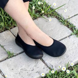 Baleríny bordo Mediline Silvia elastické na široké chodidlo