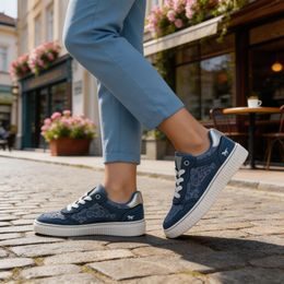 Nadměrné pánské zimní kotníkové boty černé Mustang 15M0011001