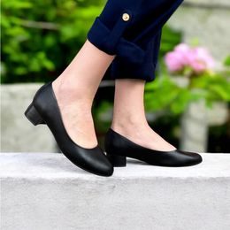 Nadměrné lodičky De Plus černé 9349/6096 - black welur