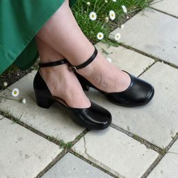 Baleríny černé Arcopedico elastické Acadia na hallux