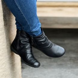 Dámské zimní kotníkové boty kožené Josef Seibel Naly 24 černé zateplené široká špička