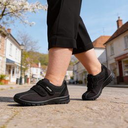 Černé lodičky De Plus 9605/K/1222 kožené na široké chodidlo