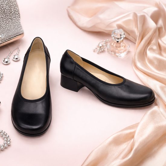 Černé bosolodičky Erika - široká špička (Extra široké)