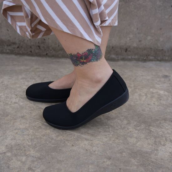 Baleríny černé Mediline elastické 627228 na hallux