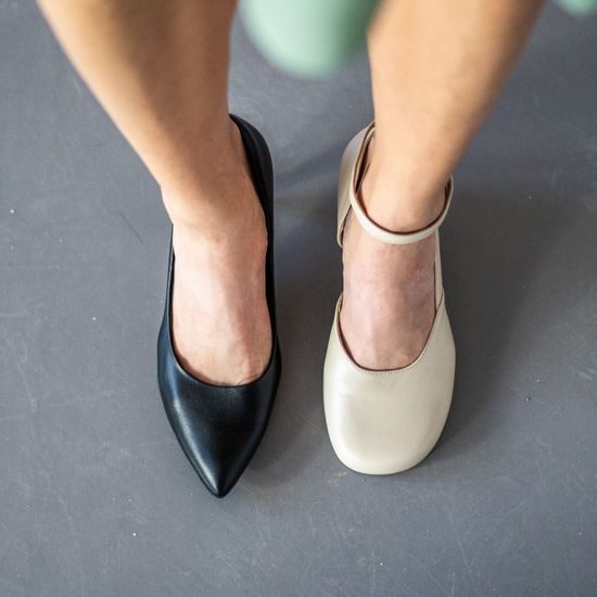 Béžové bosolodičky Helena - široká špička (Široké)