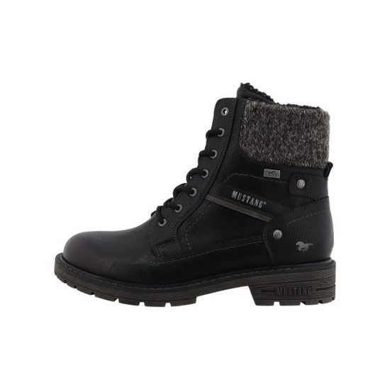 Nadměrné dámské zimní kotníkové boty černé Mustang 15M0022002