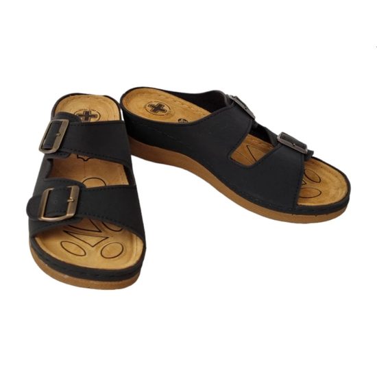 Zdravotní pantofle dámské Mediline černé 4617 S001