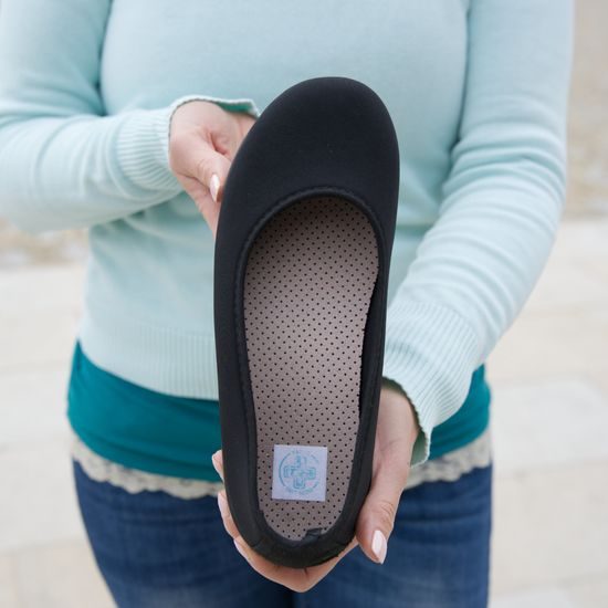 Baleríny černé Mediline elastické 627228 na hallux
