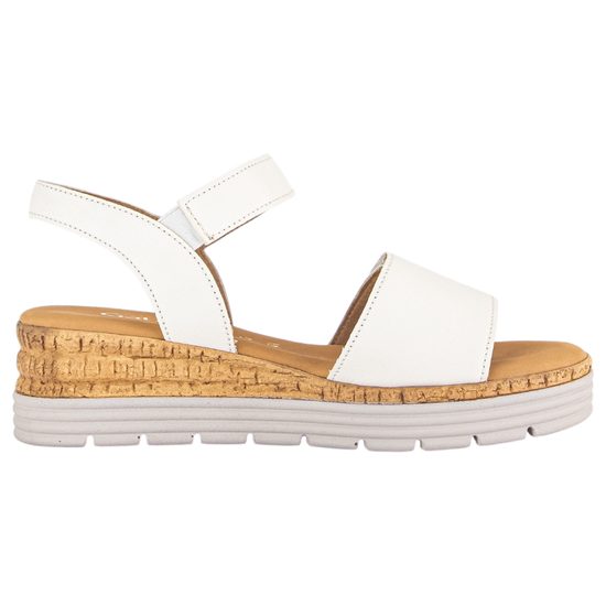 Nadměrné dámské sandály béžové Gabor 82.700.52