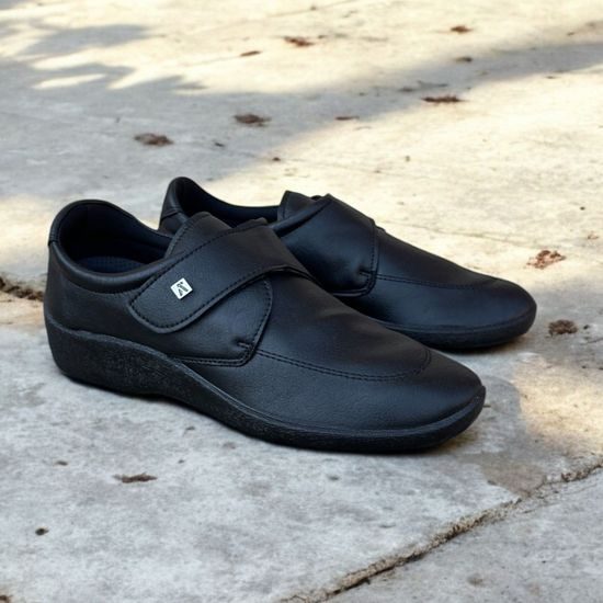 Polobotky dámské černé Arcopedico elastické 4421 na hallux