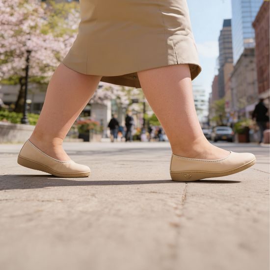 Baleríny béžové Mediline 627228 na široké chodidlo