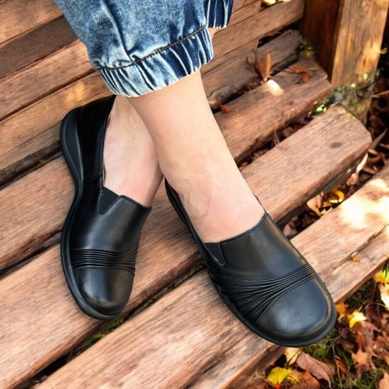 Polobotky dámské černé Axel kožené 3032 na široké chodidlo