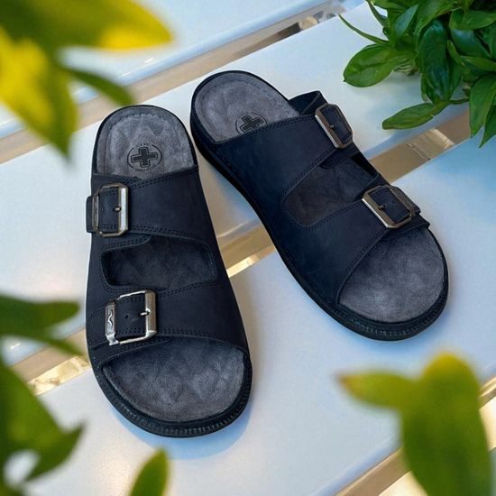 Pánské zdravotní pantofle černé Mediline M01