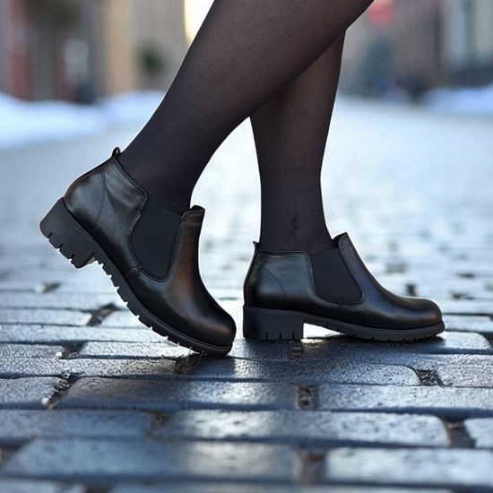 Dámské zimní kotníkové boty kožené De Plus černé 9820-K-LARA zateplené na široké chodidlo