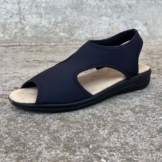 Dámské zdravotní sandály Mediline elastické černé Golden Fit 170 na hallux