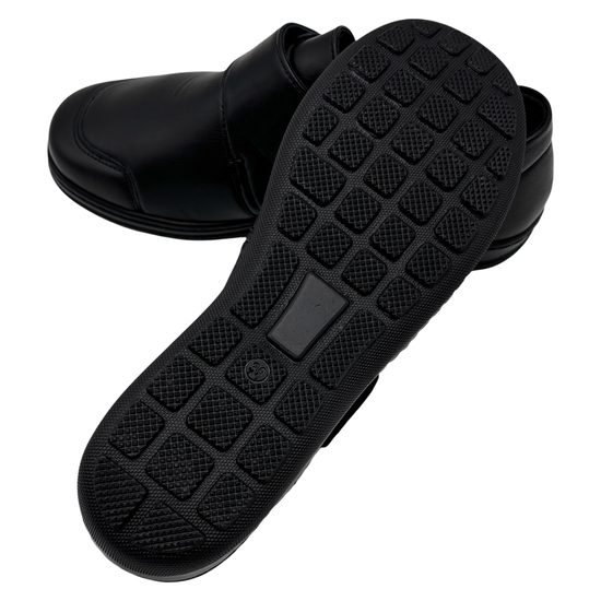 Polobotky dámské černé Axel kožené 1705 na široké chodidlo