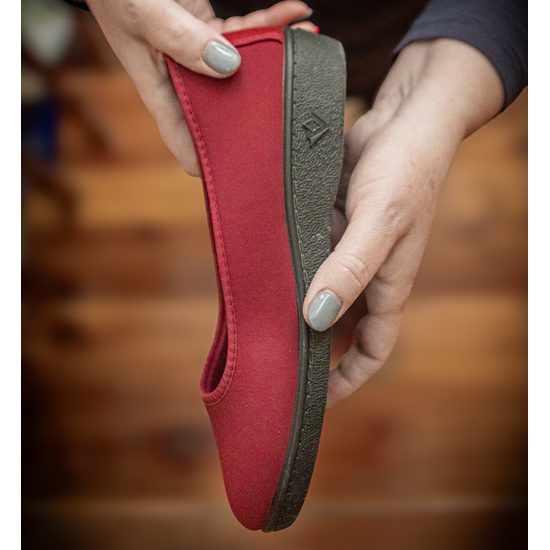 Baleríny bordo Mediline elastické 627228 na hallux