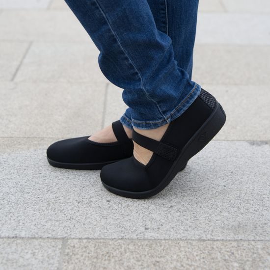 Baleríny černé Mediline elastické 622697 na hallux