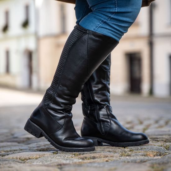 Kozačky na široké lýtko De Plus kožené 9610-K-LARA černé