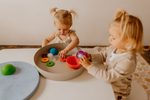 Senzorická triediaca tácka Play Tray, modrá