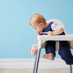 Hrnček s náustkom 240 ml + Univerzálny silikónový pásik - set ružový