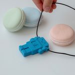 Upokojujúci prívesok Robot, svetlomodrý