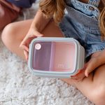 Sklenená nádoba na obed so silikónovým puzdrom 740 ml - ružová