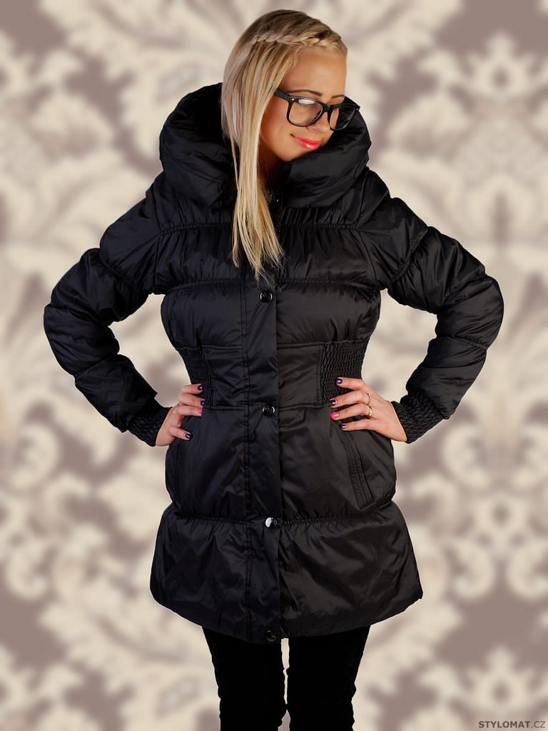 Módní černý prošívaný zimní kabát s širokým límcem - Redial - Kabáty a  kabátky