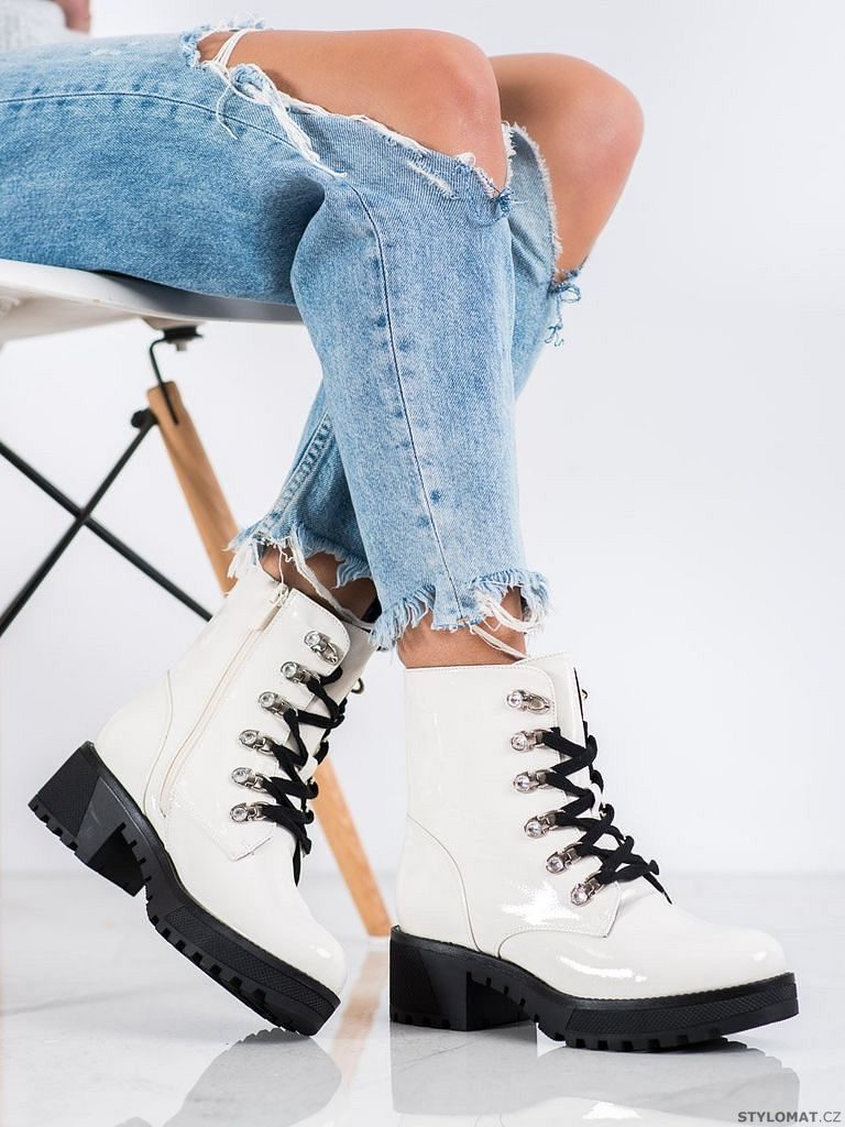 Bílé lakované kotníkové boty - Shelovet - Kotníčkové boty