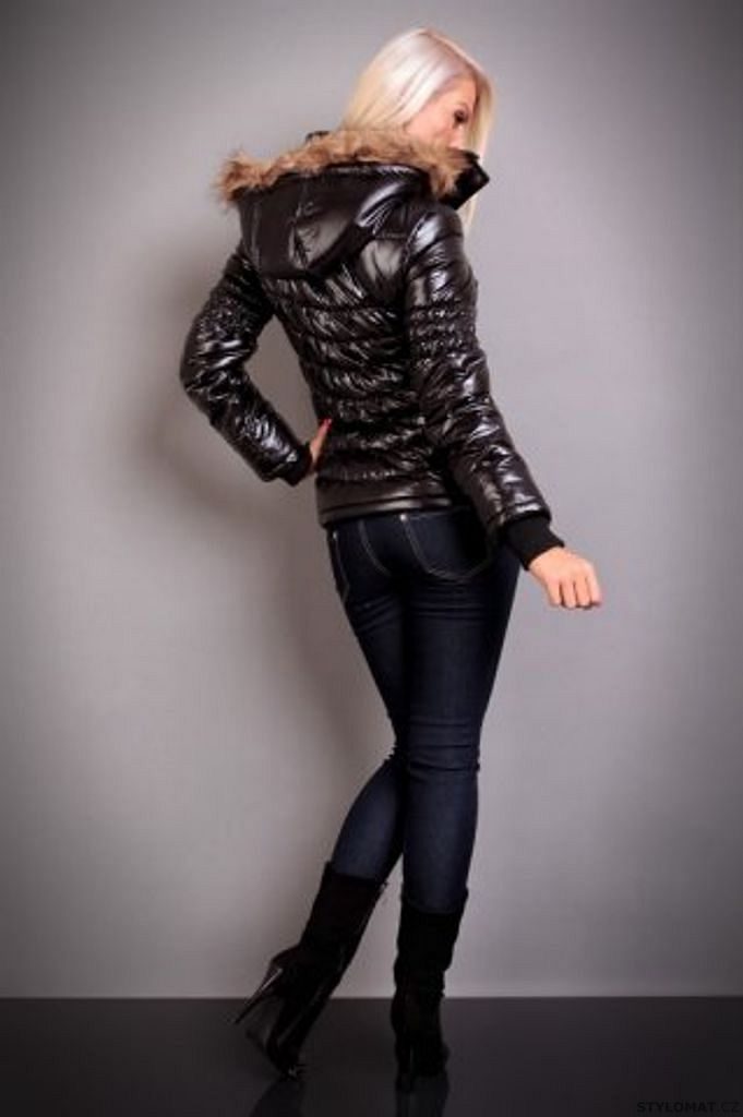 Luxusní černá lesklá zimní bunda s kapucí - Redial - Zimní bundy