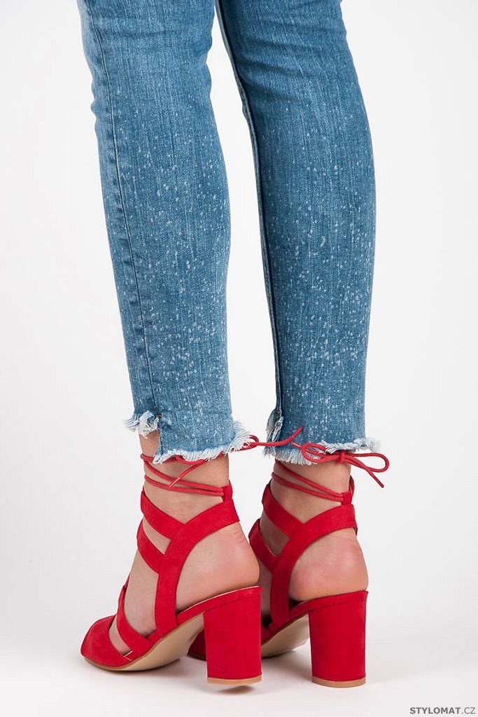 Červené šněrovací sandály na stabilním podpatku - Beauty Girls - Sandále