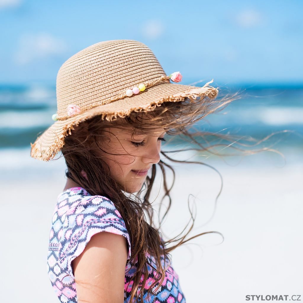 Dětský klobouk s korálky - světle růžový - Art of Polo - Dámské letní  klobouky