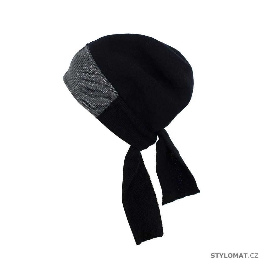 Elegantní černá čepice na zavazování - Art of Polo - Tenké jarní čepice