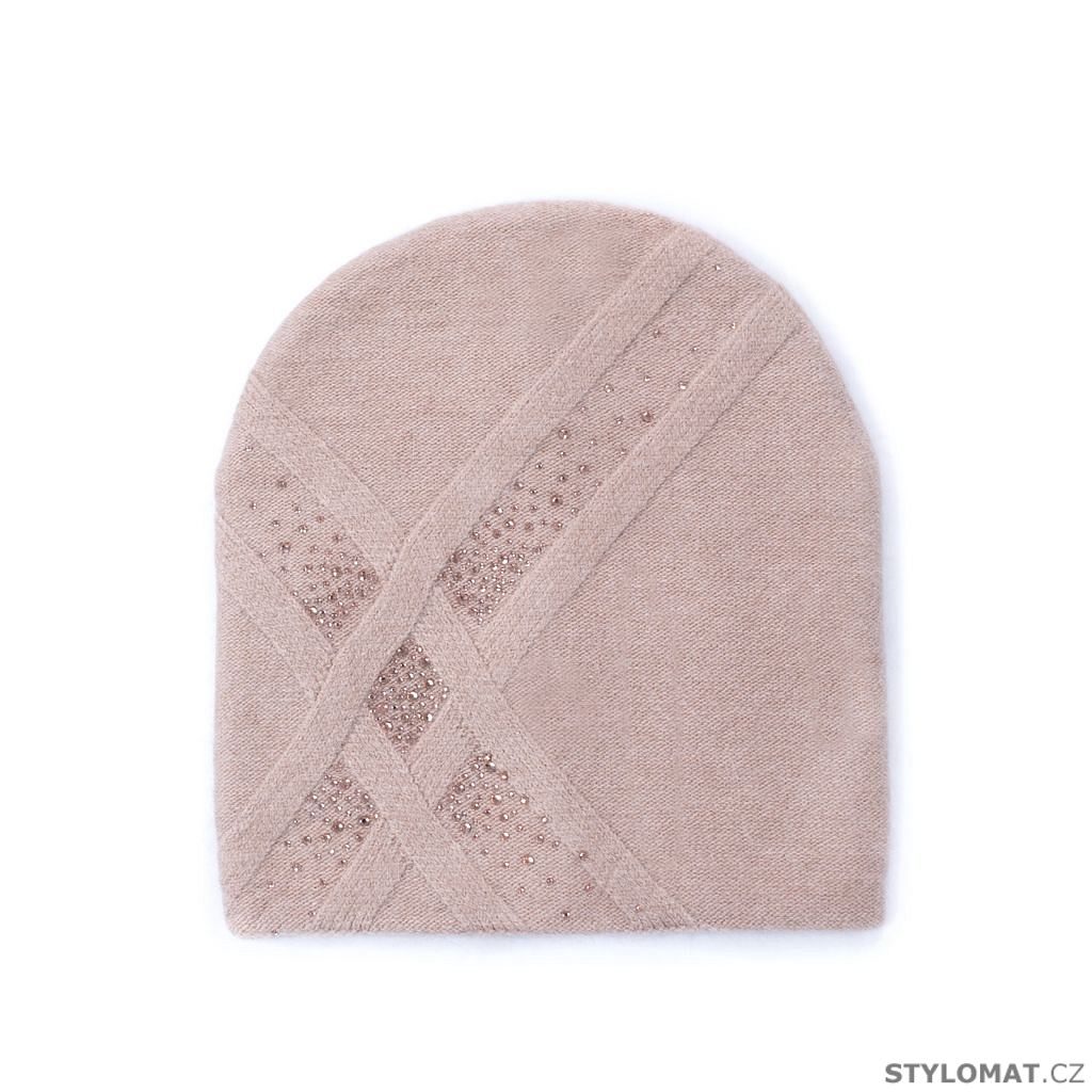 Elegantní čepice s ozdobnými kamínky světle růžová - Art of Polo - Teplé  čepice (zimní)