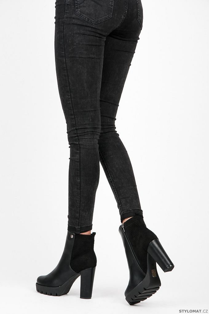 Černé dámské boty na sloupkovém podpatku s protektorem - VICES - Kotníčkové  boty
