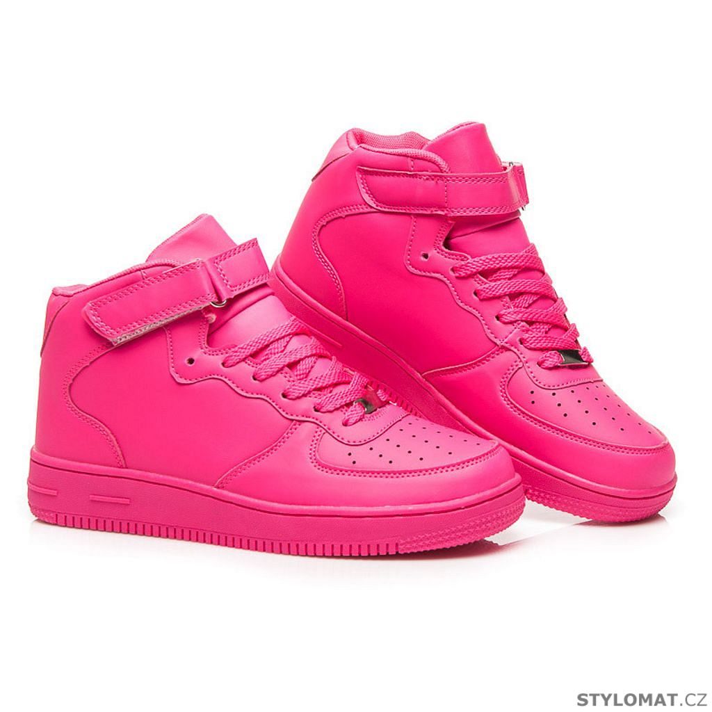 Vysoké sportovní boty neonově růžové - CNB - Tenisky