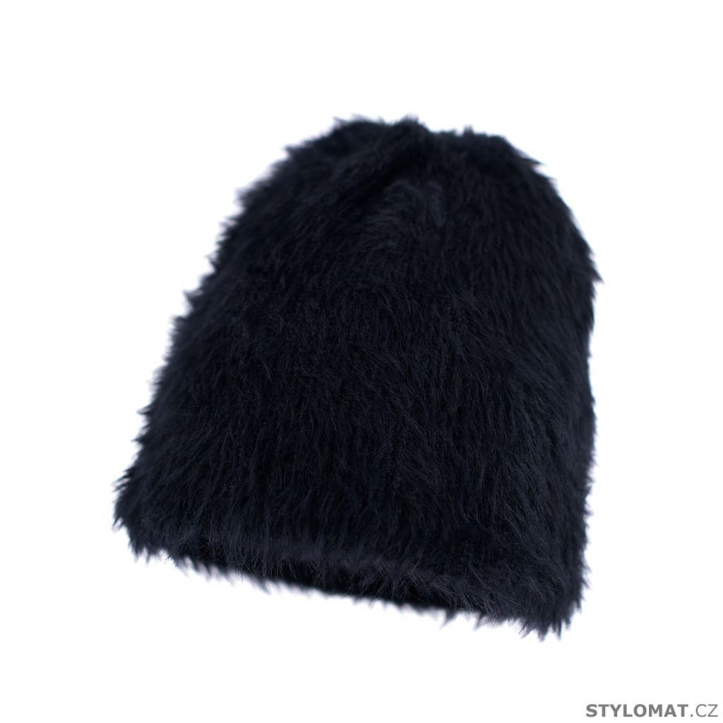 Zimní chlupatá čepice černá s vlasem - Art of Polo - Teplé čepice (zimní)