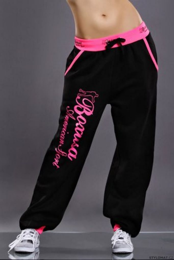 Dámské černo-růžové sportovní tepláky s potiskem - Redial - Sportovní  kalhoty a tepláky