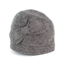 Vlněný klobouk s mašlí světle šedý
