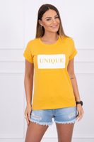 Tričko s nápisem "UNIQUE", hořčicová