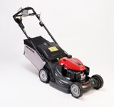 Motorová sekačka HRX 476 VY se záběrem 47 cm