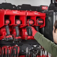 MILWAUKEE PACKOUT police pro uložení vrtačky