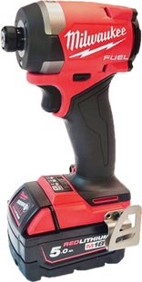 Bezuhlíkový aku rázový utahovák s přesným kroutícím momentem Milwaukee M18 FID3-502X - 2x aku 18V/5.0Ah, 1/4", 226Nm, 1750-3900ot./min, 1.7kg, kufr HD-Box (4933479865)