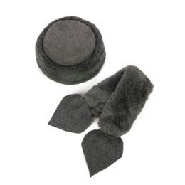 Čepice a límec - šedá