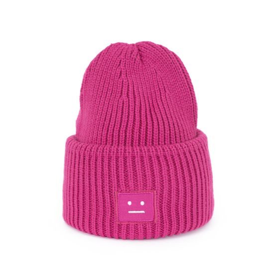 Zimní čepice s poker face motivem šedá