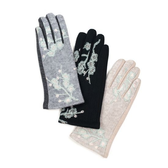 Vzorované rukavice s výšivkou