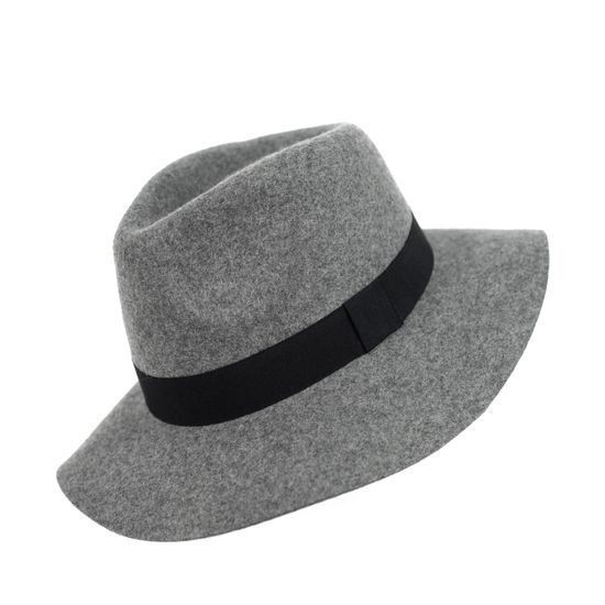 Podzimní dámský klobouk černý