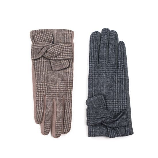 Červenočerné kostkované rukavice